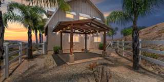 **Spacious 2-Bedroom Home In The Heart Of Wine Country** Gallery 1