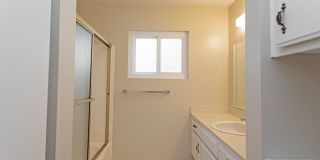 Beautiful 3 Bedroom Carlsbad Home! Gallery 17