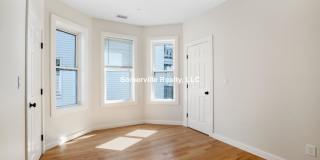27 Linden Gallery 9