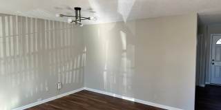 Spacious Two Bedroom Townhome In Kannapolis Gallery 7