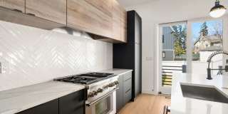 114 Church St. Gallery 6