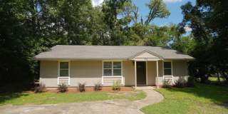 2 BR / 2 BA Single Family Home Gallery 1