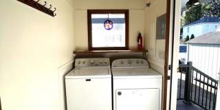 Unique Home in Columbia Neighborhood - 4+ Bedroom 3 Bath - Walnut St Gallery 26
