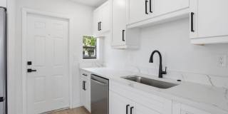 2312 Redwood Road Gallery 8