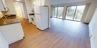 104 LIVE CLOSE TO CARKEEK PARK-6 MILES OF TRAILS! Gallery 24
