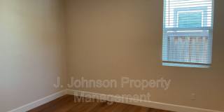 644 Albany St Gallery 8