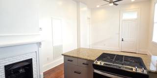 3937 Banks St Gallery 9