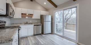 Great 4 Bedroom In Willow Wood!! Gallery 7