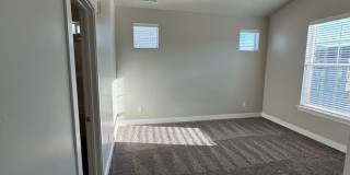Bright and Modern 3 Bed Condo in Prime Location with Pool & Clubhouse!! Bright and Modern 3 Bed Condo in Prime Location with Pool & Clubhouse!! Gallery 18