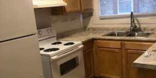 Three Bedroom Apartments Located Near 38th St and Meridian Three Bedroom Apartments Located Near 38th St and Meridian Gallery 1