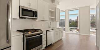 Available Now! Recent build! Professionally Managed// 2 bedroom 2 bathroom Luxury Condo// Petworth! Gallery 17