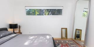Silver Lake Mid-Century Style Home - 2b1b - Private Yard - Garage Gallery 12