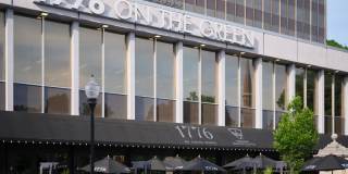 The Metropolitan at 40 Park Gallery 30