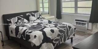 921 Meridian Ave Gallery 16