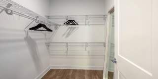 Residences at The Finery Gallery 27