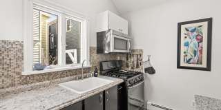 49 Franklin Avenue Gallery 18