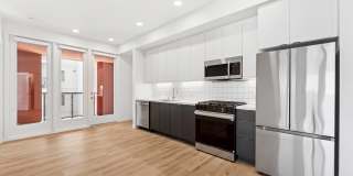 Onyx on Park Gallery 16