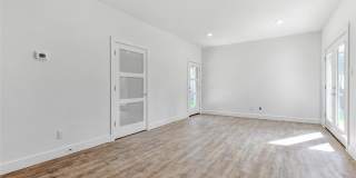 3060 W Crawford Street Gallery 11