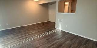 River Walk Apartments Gallery 27