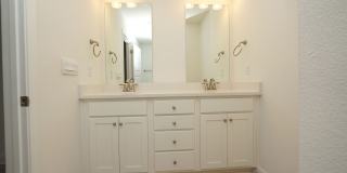 * MOVE IN SPECIAL *Newer Townhome in Destin Gallery 24