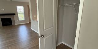 Stunning Westerville Condo with Loft | 2,086 Sq Ft | Garage | Move-In Ready Gallery 10