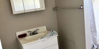 168 Oneida Street Gallery 14