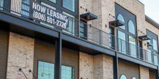 Stunning Loft for Rent – Limited-Time Special! Gallery 8