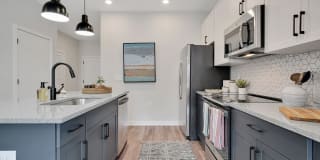 Arboretum West Gallery 94