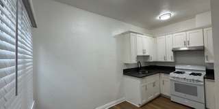 1249 W. 23rd St.#2 Gallery 11