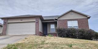 142 Weathering Drive Gallery 1