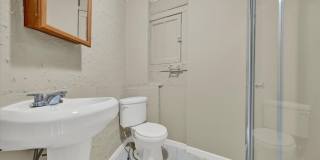 2528 MCCULLOH Street Gallery 19