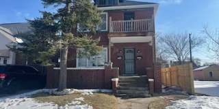 Charming 2BR Unit in Detroit Gallery 1