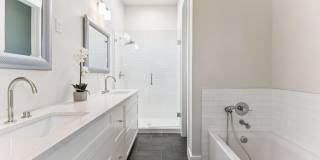 135 Cedar Street unit: 105 Gallery 21