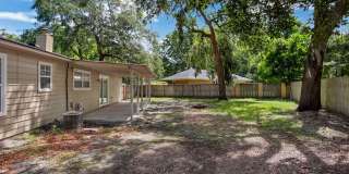 3 bedroom 2 bath home in Village Green Gallery 26