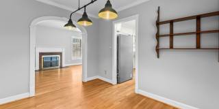 Modern Comfort & Prime Location in Alexandria! Gallery 8