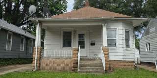 2 Bedroom 1 Bath Home $1000.00 Gallery 1