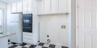 Peachtree Hills Court Gallery 7