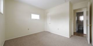 Crestmont Avenue House! Gallery 13