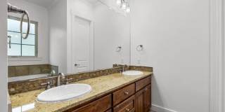 AVAILABLE: 2008 Construction 4 bed / 4 bath Home - Top of the line finishes, 2 car garage Gallery 54