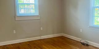 Great location in Garden District seconds from Downtown and LSU! Gallery 13