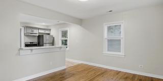 One Level Home Near University of Lynchburg Gallery 5