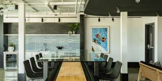 Silva Los Angeles Gallery 14