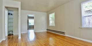 Quaint Northgate 2 bed/1 bath home AVAILABLE NOW for $2895! Gallery 3