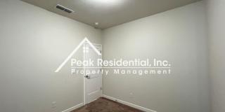 Newer 3bd/2.5ba West Sacramento Home with 2 Car Garage! Newer 3bd/2.5ba West Sacramento Home with 2 Car Garage! Gallery 21