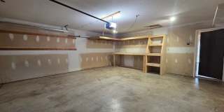 Gorgeous Corner lot Home for Rent! Gallery 20