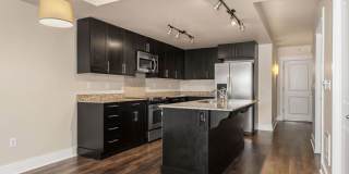 Modern 1-Bedroom + Den Condo with Parking, Storage & Rooftop Access – Marselle Condominiums Gallery 4