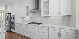 16205 Camden Circle Gallery 46