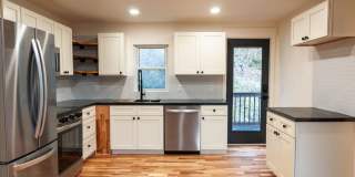 3br/2bath Custom Remodeled Home Near Okemo Gallery 1