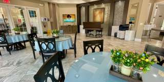 Spacious 5-Bed / 4.5-Bath Townhome w/ Private Pool & Sundeck in Gated Oakmont at Solterra Near Disney Gallery 34