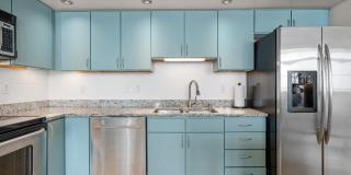 Upscale condo in Belmar Commons Gallery 9